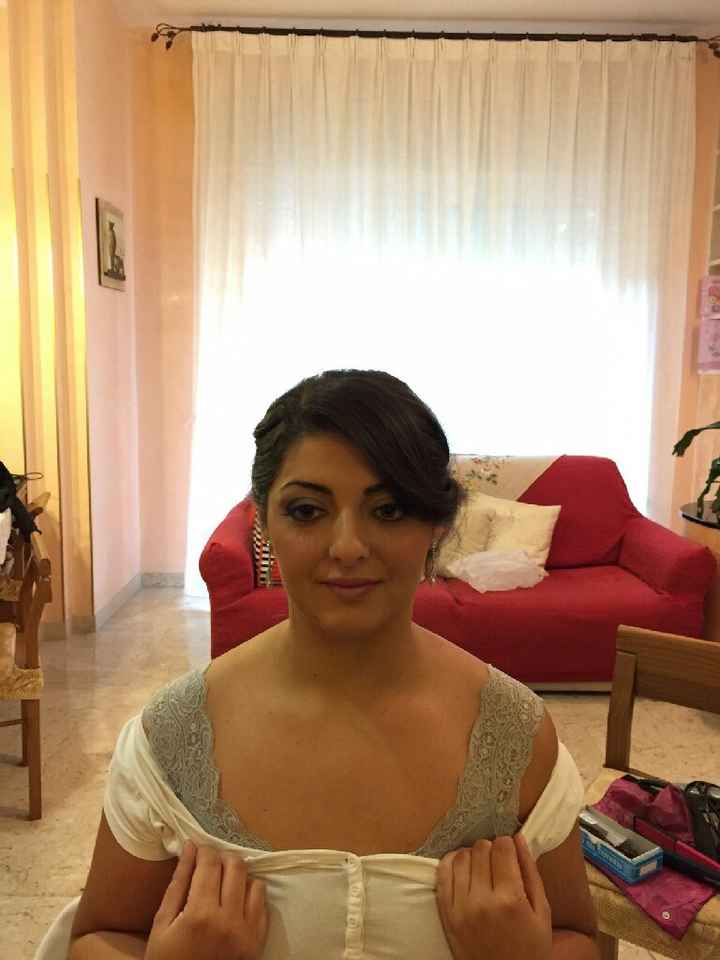 Cosa ne pensate di trucco e capelli? - 1