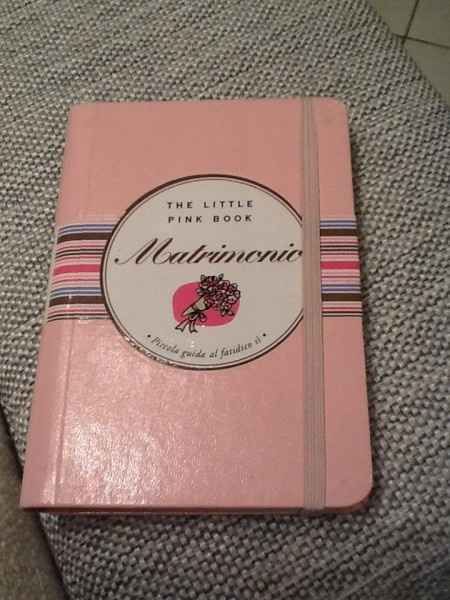 The little pink book- matrimonio