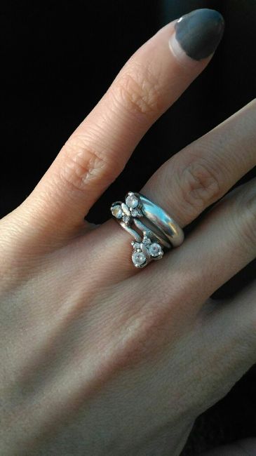  Sono la sola a non aver ricevuto ancora l'anello? - 1