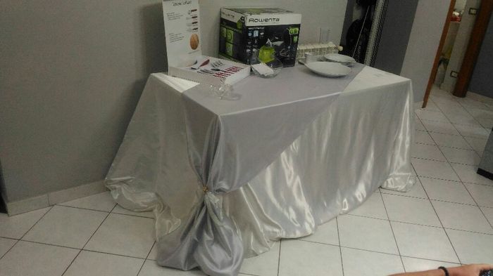 Bianco e grigio.... - 1