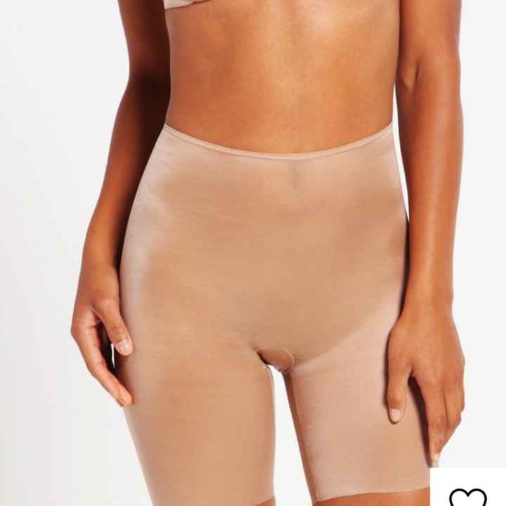 Intimo sotto l’abito - 1