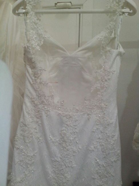 Quando il vestito è scollato per la chiesa ?, - 4