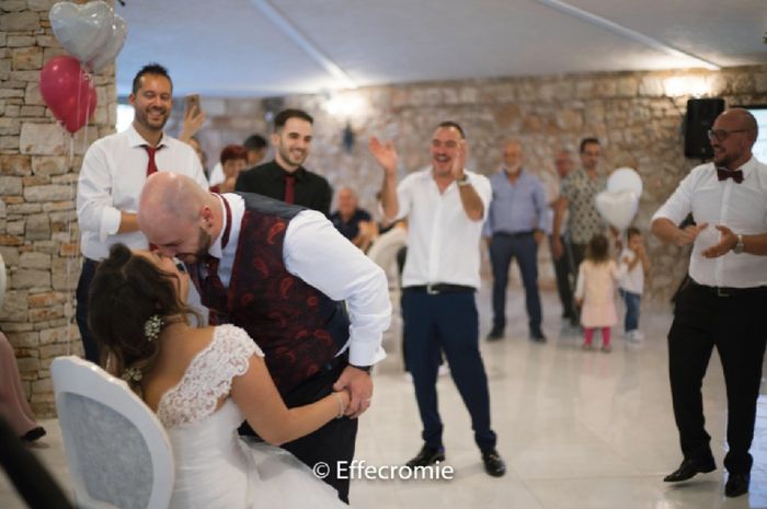 Sposati da quasi 5 mesi e insieme da un anno e 3 mesi. 1
