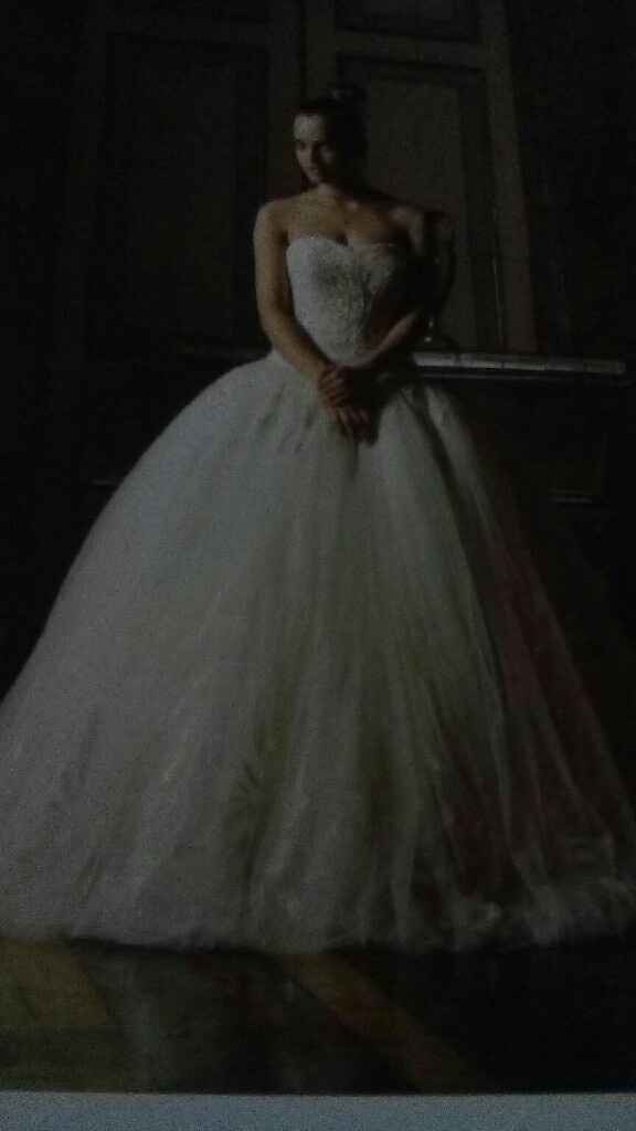 Chi mi fa vedere gli abiti che pensavate di scegliere e poi avete cambiato? - 2