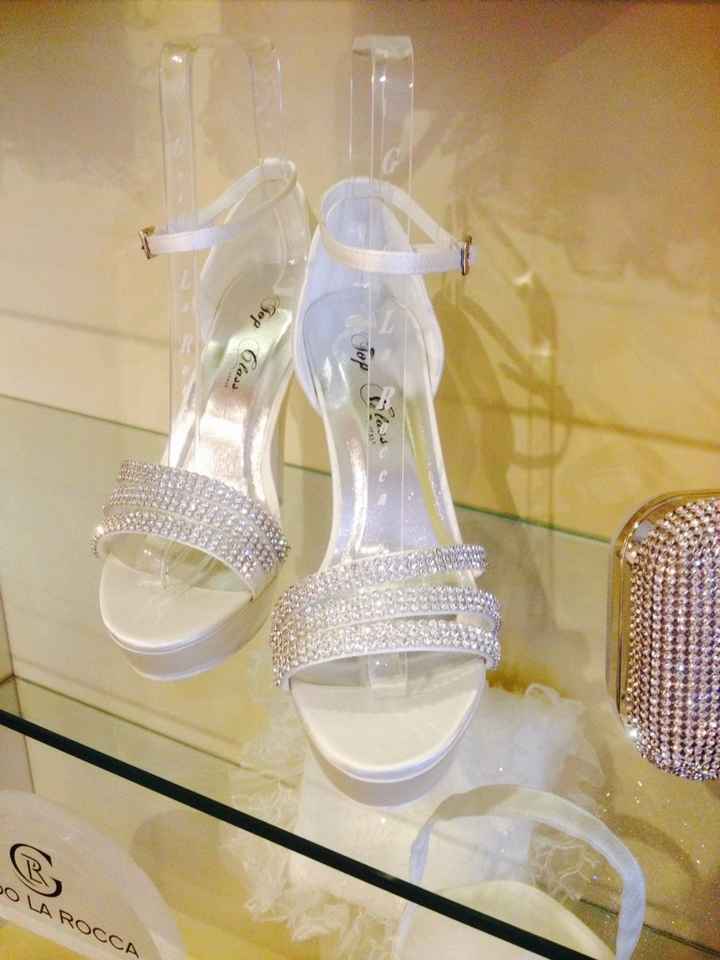 Vestito trovato al primo atelier... - 3