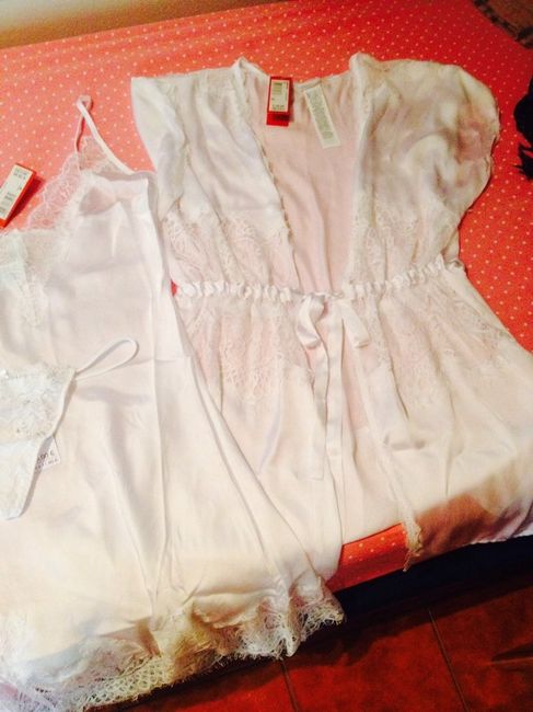 Aiuto ciabatte + vestaglia - 1