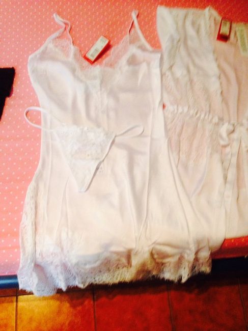 Aiuto ciabatte + vestaglia - 2