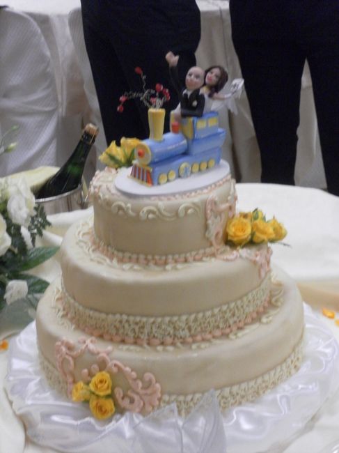 la nostra torta con cake topper...