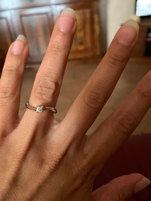 E ora mostraci una foto del tuo anello di fidanzamento! 15