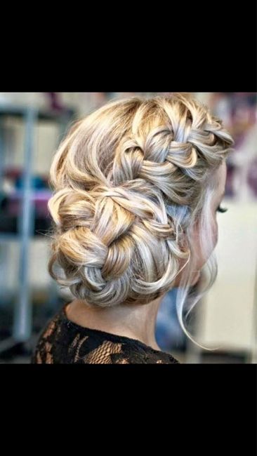 Come vi sembra questa acconciatura? 