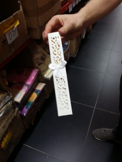 Porta-ventagli: cosa usare? 1