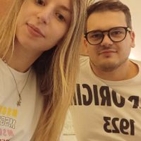 Postate una foto di voi due 👇 - 1