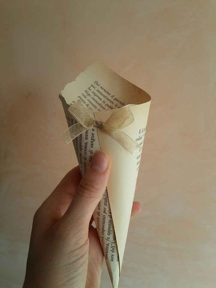 Coni portariso e portaconfetti - 1