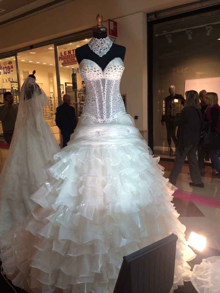 Guardate questi abiti da sogno - 1