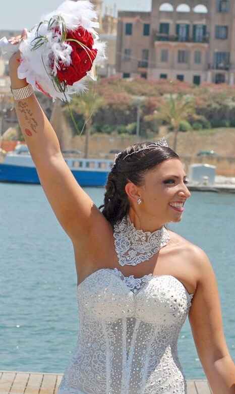 Questo é il mio abito e il vostro??? postate le foto!!!! - 3