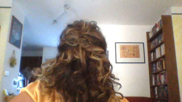 capelli vista da dietro