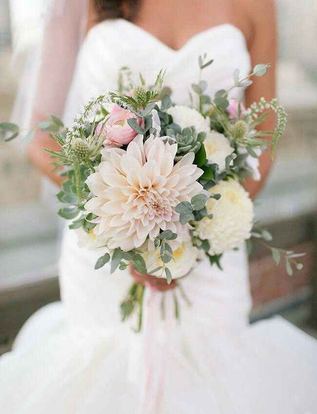 ...e voi avete già scelto il vostro bouquet? - 2