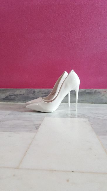 👠 👠👠👠 - 1