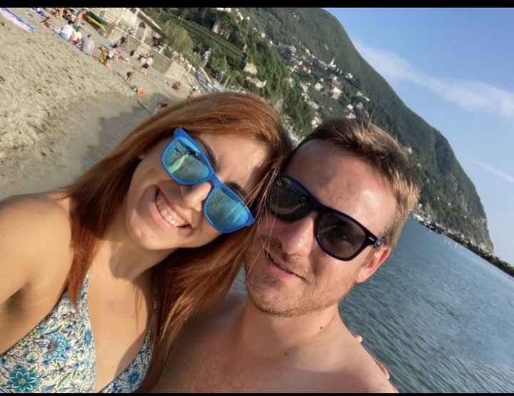 Postate una foto di voi due 👇 - 1