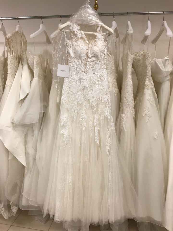 Scarpe color oro, che ne pensate? - 2