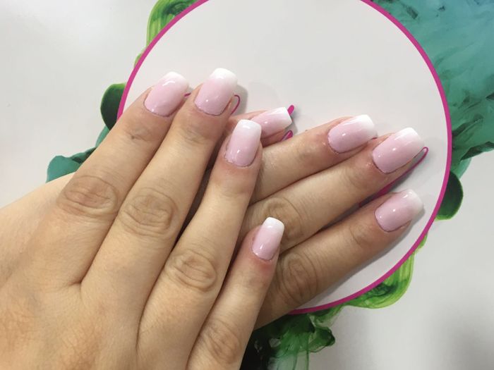 Acconciatura e manicure - 1