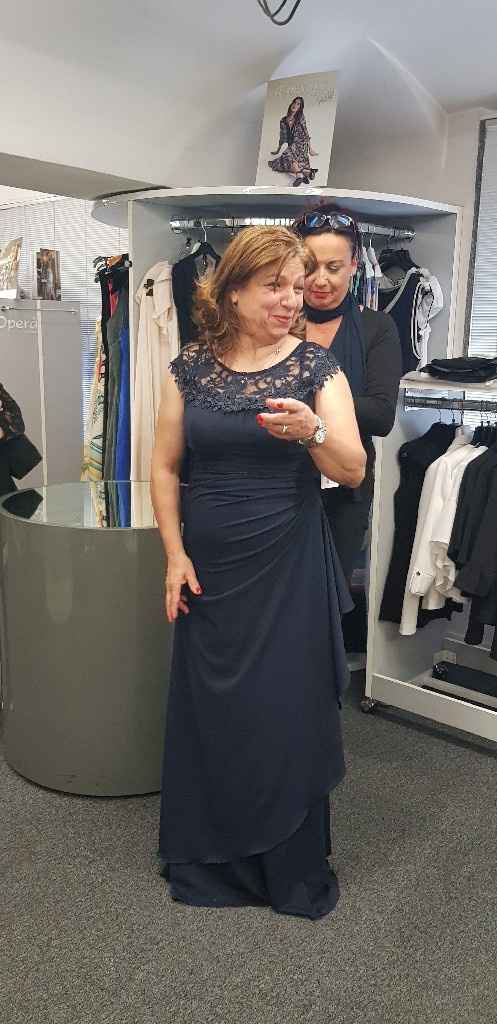 Abito mamma trovato - 1