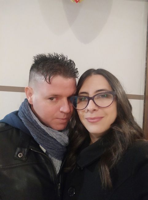 Postate una foto di voi due 👇 - 1