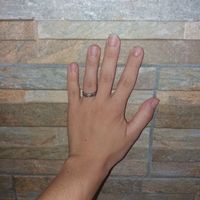 E ora mostraci una foto del tuo anello di fidanzamento! - 1