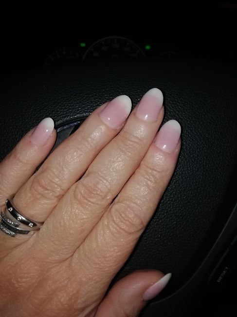 Manicure sposa - 1