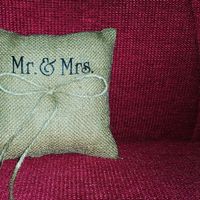 Arrivato cuscino per le fedi - 1