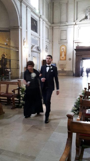  Spose! Voglio le vostre foto mentre andate all'altare!😃 - 2