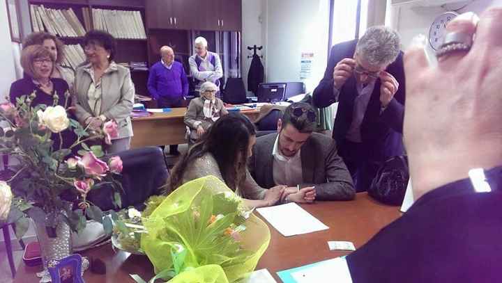 Ho una domanda urgente alle spose sposate a giugliano campania !!! - 1