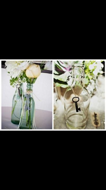 Bottiglie ricoperte di spago centrotavola - 1