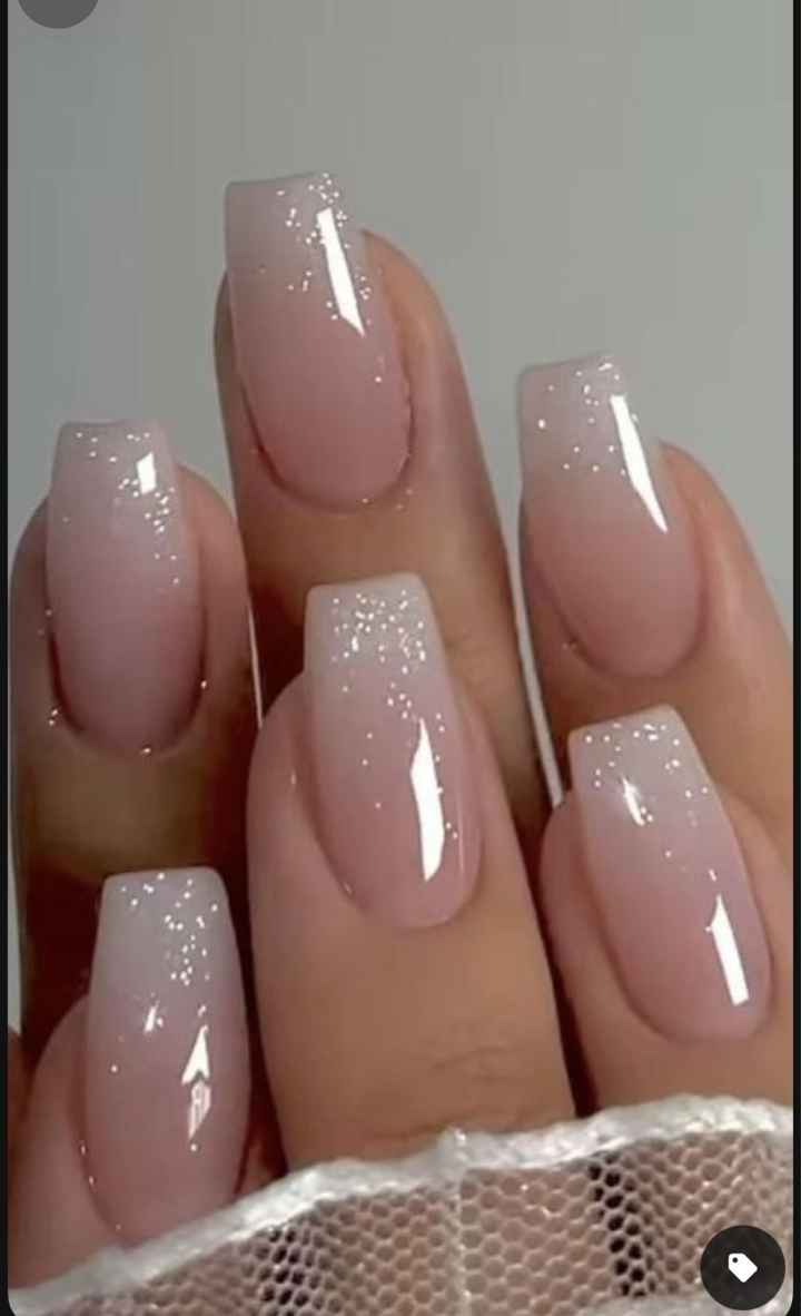 Che genere di nails farete per il grande giorno? - 1