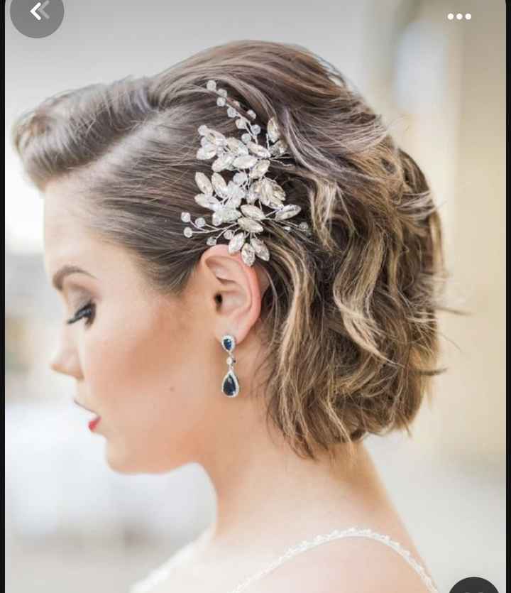 Acconciature e accessori per capelli cortissimi. - 3