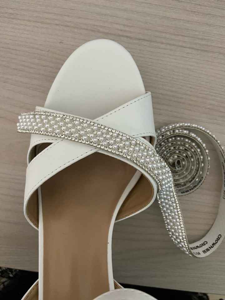 Scarpe trovate - 5