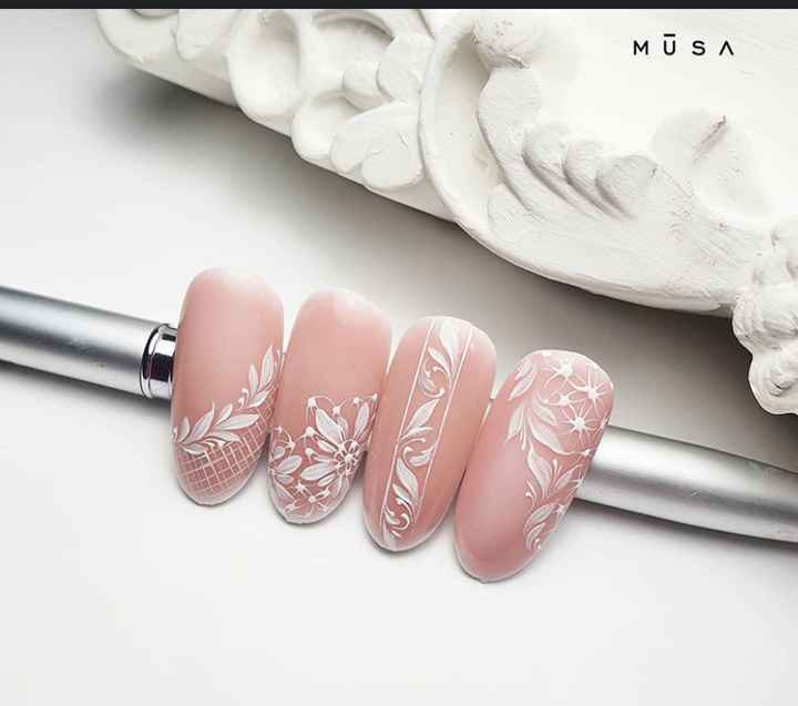 Smalto unghie corte - 4