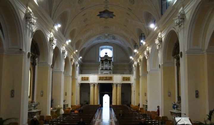 Ecco la nostra chiesetta...prenotata!! - 1