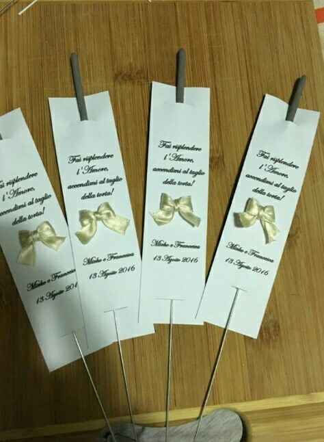 Campanelle tirabaci, bolle di sapone e stelline luminose - 1