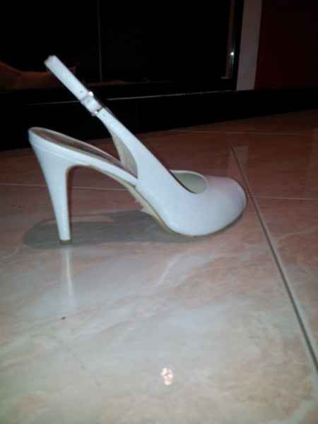 Quale scarpe da sposa avete scelto??? - 2