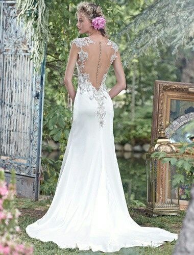 Che ne pensate degli abiti da sposa sexy? - 1