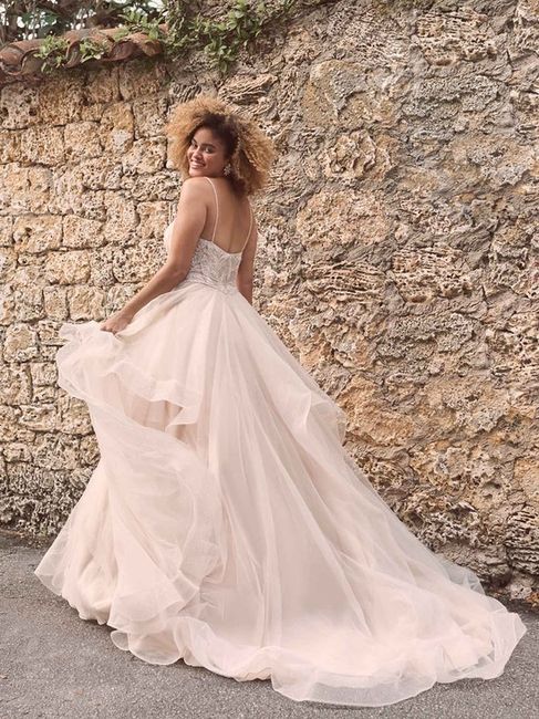 Sogno o son desta? 10 abiti da sposa con gonne spettacolari✨ 20