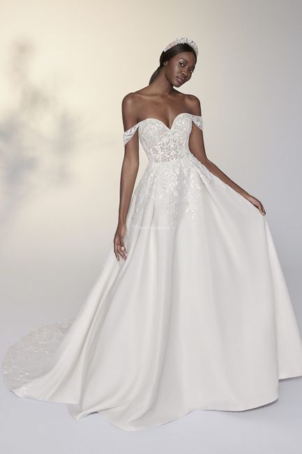 I 10 abiti da sposa più romantici dalle collezioni 2022 - 2