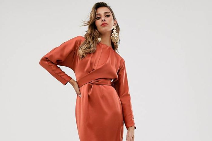 Abiti per testimoni e damigelle: 10 modelli di Asos perfetti per l'occasione!💃 1