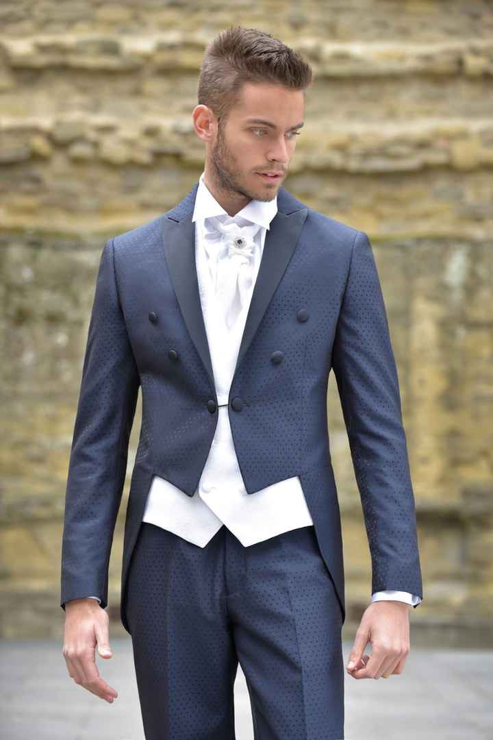 Quale di questi vestiti da sposo ti piace di più? - 1
