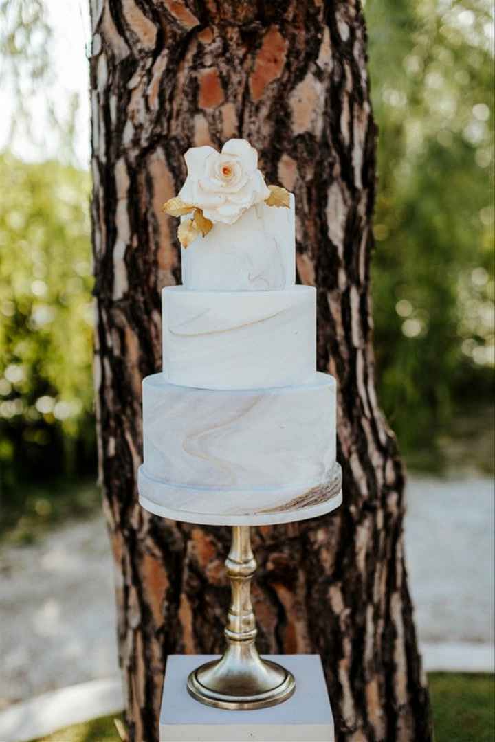 7 torte nuziali con effetto marmo: vota la più bella!🍰 - 2