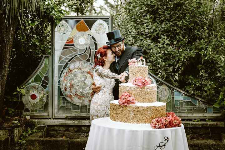 Canzone per il taglio torta: romantica o allegra? - 1