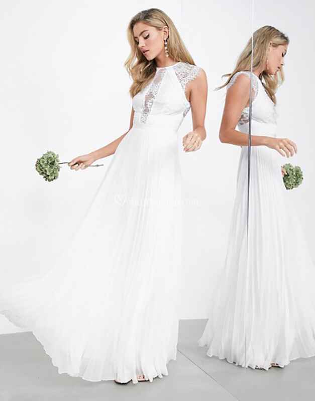 Quante firme low cost di abiti da sposa conoscete? Scrivetele qui👇 - 2