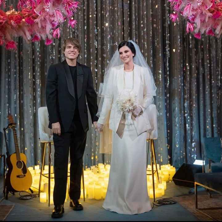 Laura Pausini si è sposata con Paolo Carta: ecco le prime foto delle loro "nozze a sorpresa" - 2