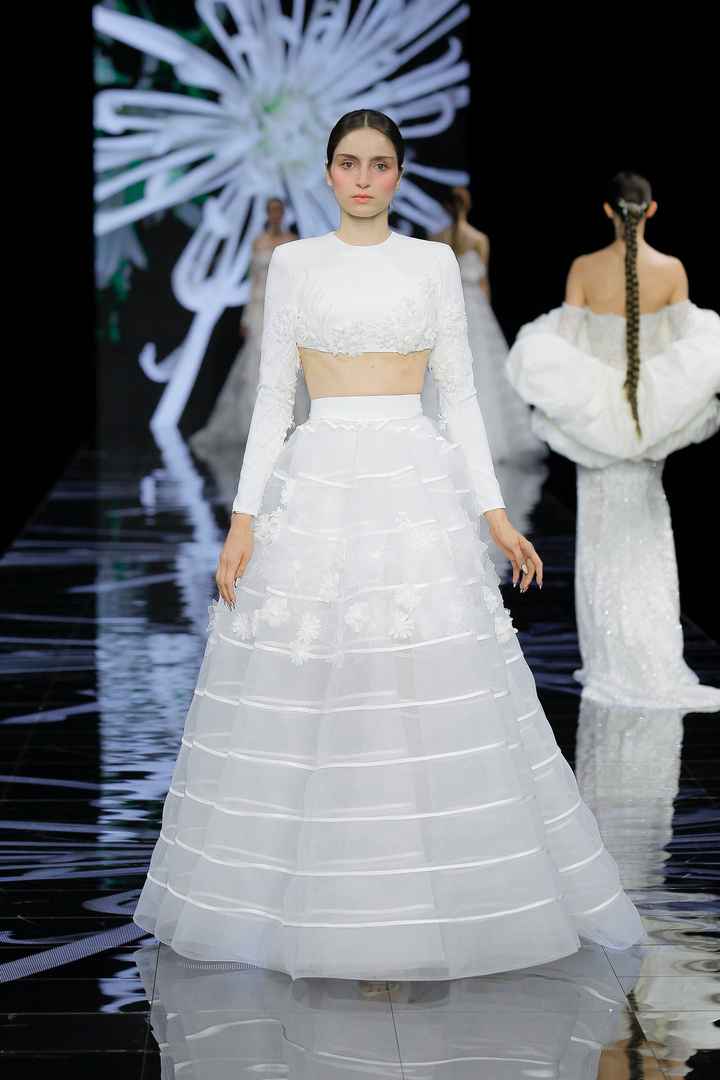 Hai scelto un abito da sposa di tendenza? Ecco i trend del 2024 direttamente dalla BBFW 👇 - 2